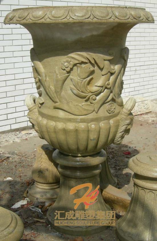 石雕花盆